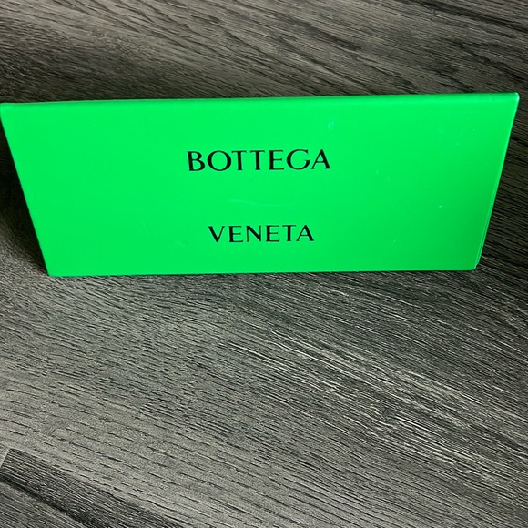 Bottega Veneta Oversized Sunglasses - Black & Silver (Unisex) - Picture 1 of 6